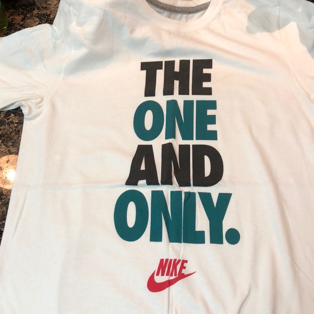 Nike women’s athletic shirt